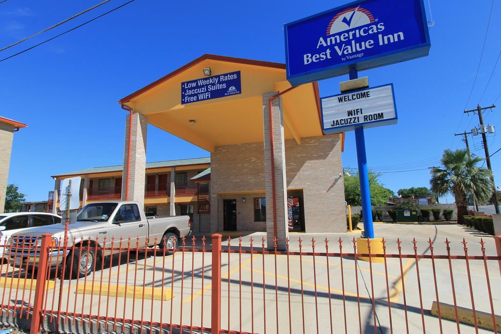 Americas Best Value Inn San Antonio/Lackland Afb מראה חיצוני תמונה